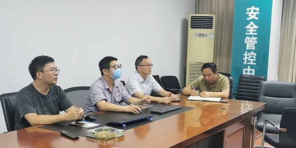 蘇州前迅機(jī)電與張家港市港源電力就鋸樹機(jī)器人項(xiàng)目達(dá)成合作