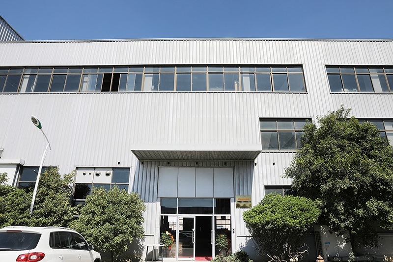 蘇州前迅機(jī)電新工廠門頭