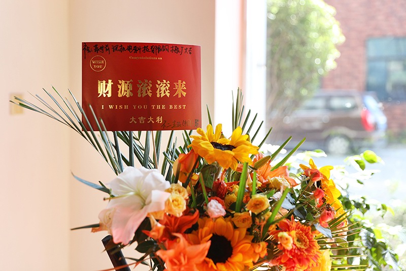 來(lái)自不二越(中國(guó))的鮮花與祝福 圖3