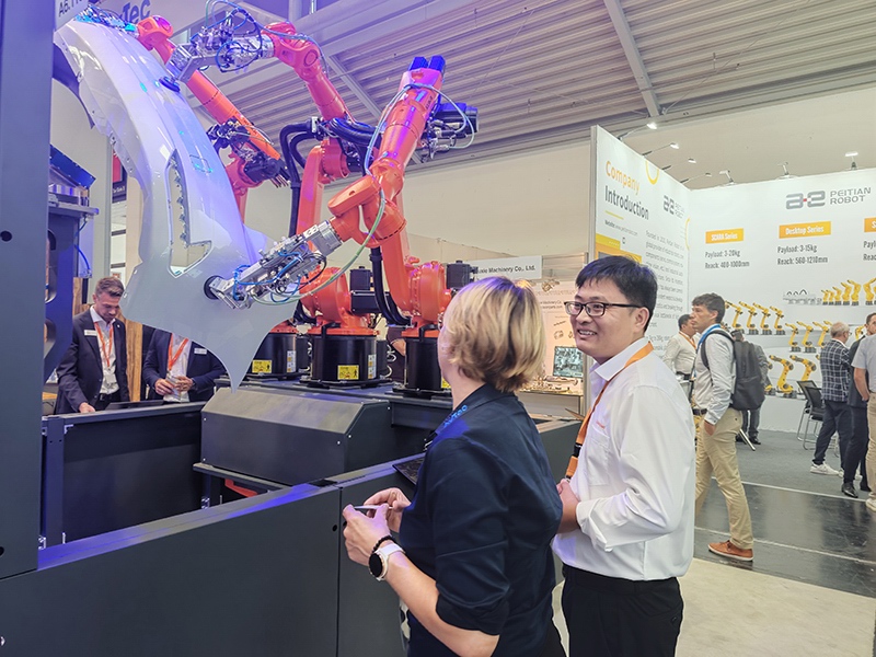 前迅參加慕尼黑機器人及自動化技術(shù)展覽會5