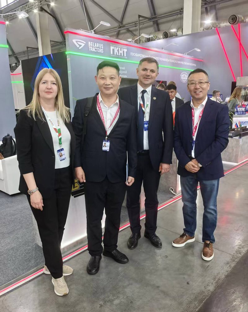 前迅公司參加俄羅斯國際創(chuàng)新工業(yè)展 圖1