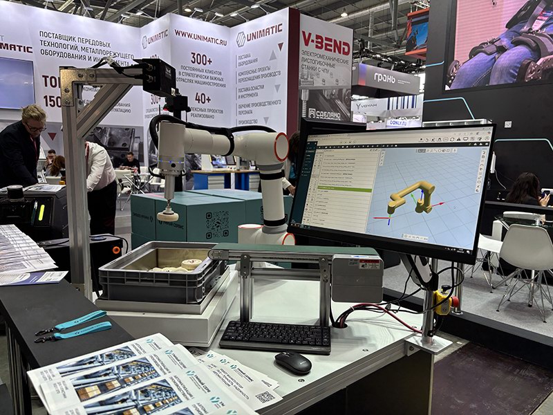 前迅公司參加俄羅斯國際創(chuàng)新工業(yè)展 圖6