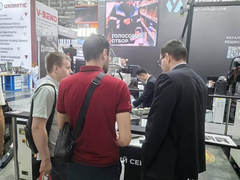 前迅公司參加俄羅斯國際創(chuàng)新工業(yè)展 圖10
