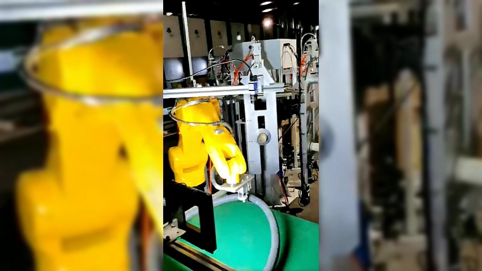 AIR7-920、AIR10-1420協(xié)作上下料檢測自行車胎