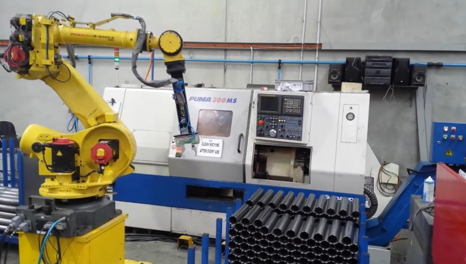 R-2000iC/210L機床自動化上下料