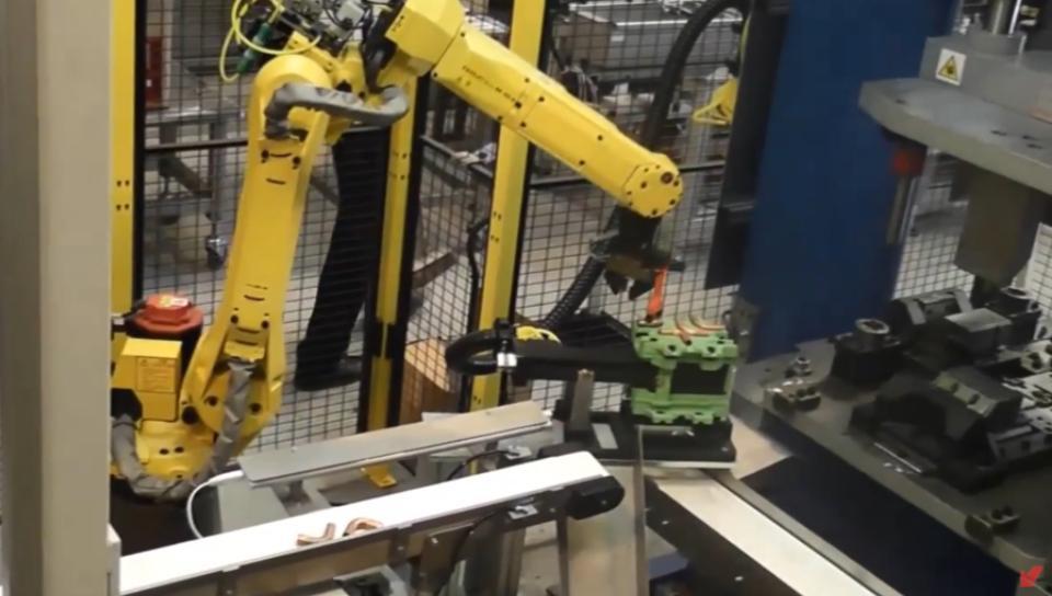 M-20iA自動化拾取裝配工件